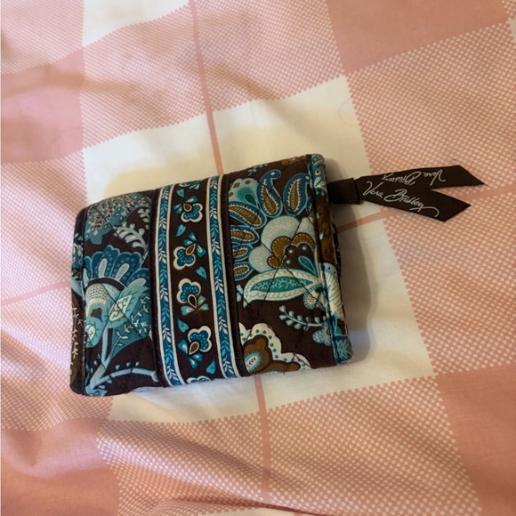 SOLD!! Vera Bradley Brown and Blue Floral Wallet - Picture 2 of 4